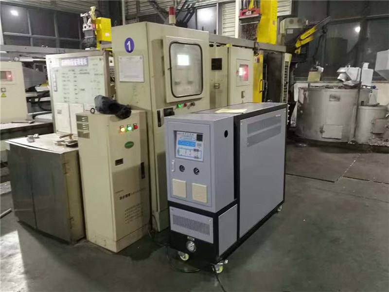 壓鑄行業專用模溫機